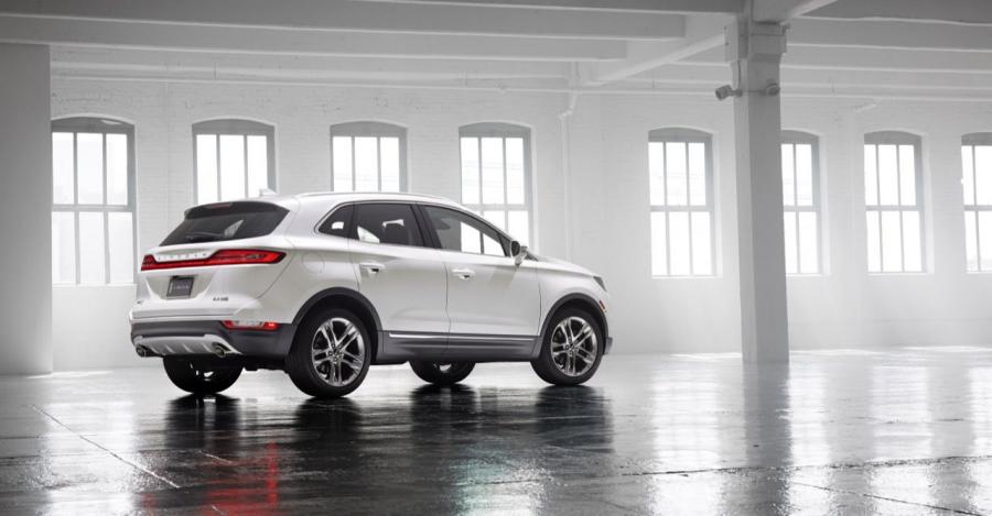  Lincoln MKC 2014 года  (фото 26 из 33)